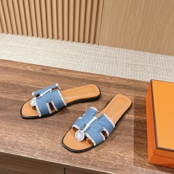 Hermes Slippers