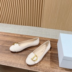 Dior Flat Shoes