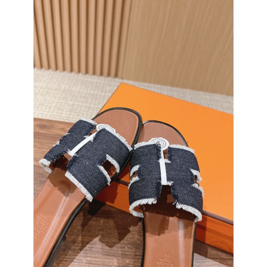 Hermes Slippers