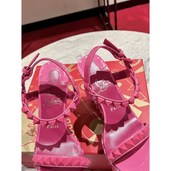 CL  Sandals