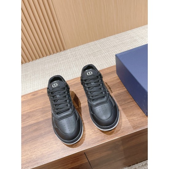 Dior Sneakers