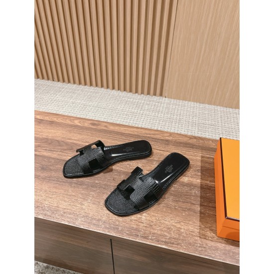 Hermes Slippers