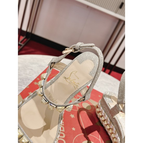 CL  Sandals