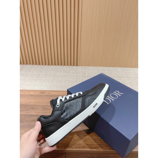 Dior Sneakers