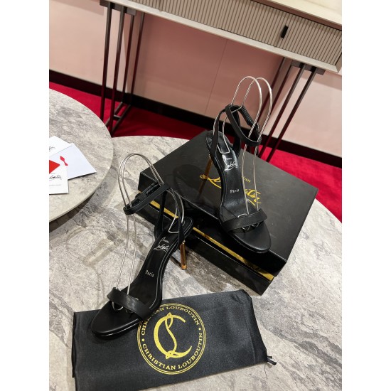 CL  Sandals