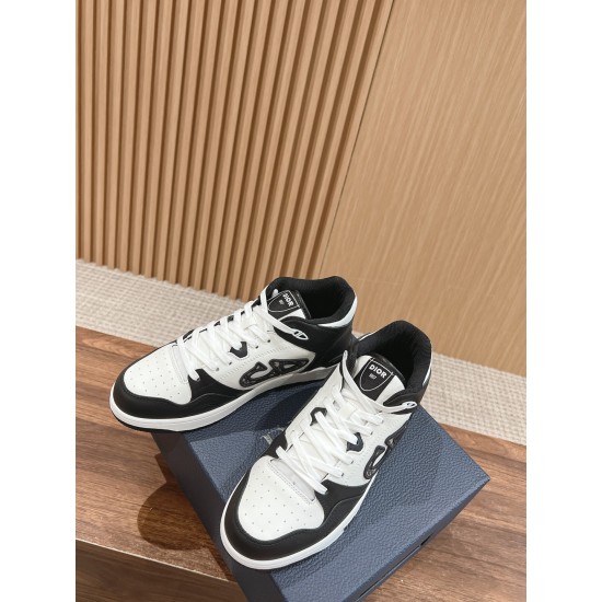 Dior Sneakers