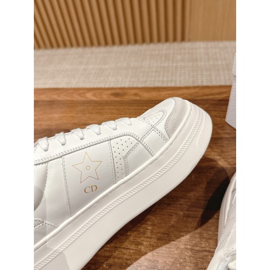 Dior Sneakers