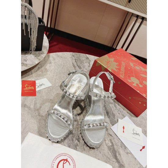 CL  Sandals