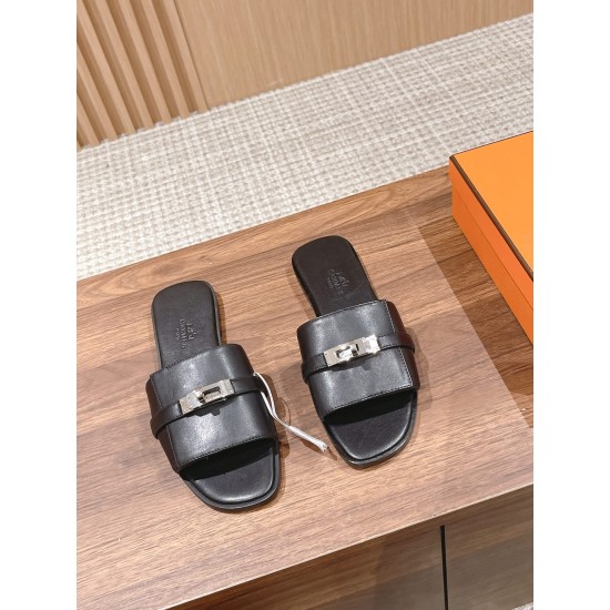 Hermes Slippers