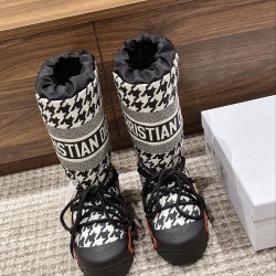 Dior snow boots