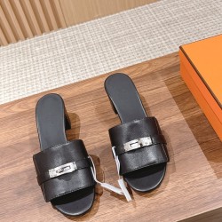 Hermes Slippers