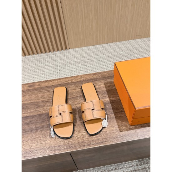 Hermes Slippers