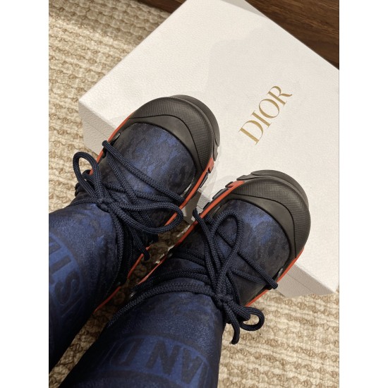 Dior snow boots