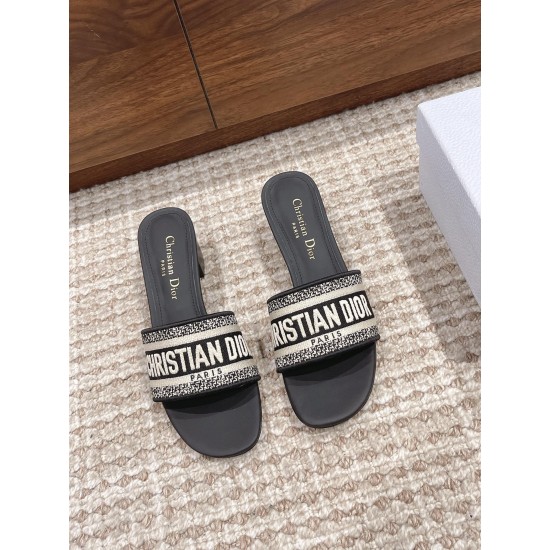 Dior Slippers