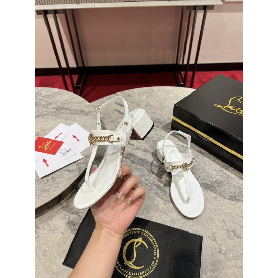 CL Sandals & slides