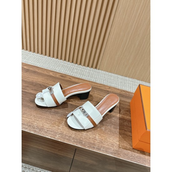 Hermes Slippers