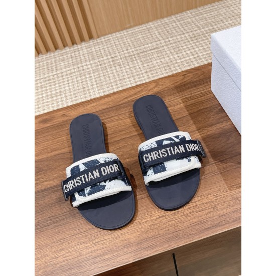 Dior Slippers