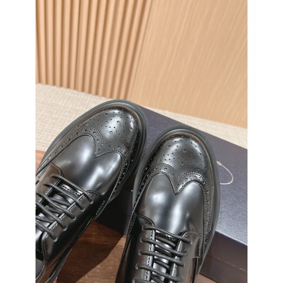 Prada Lace-ups   Loafers