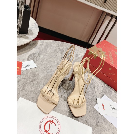 CL  Sandals