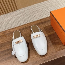 Hermes Iota mule