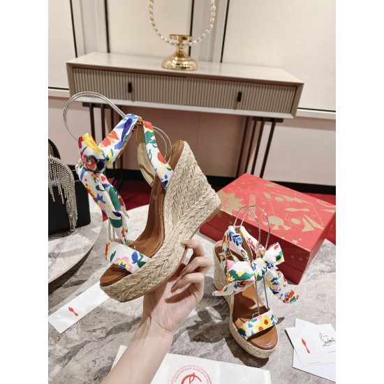 CL  Sandals