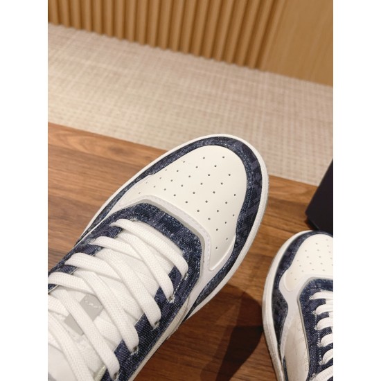 Dior Sneakers