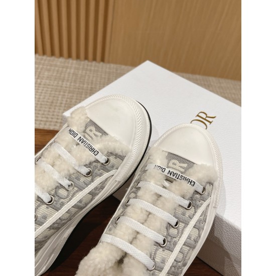 Dior Sneakers