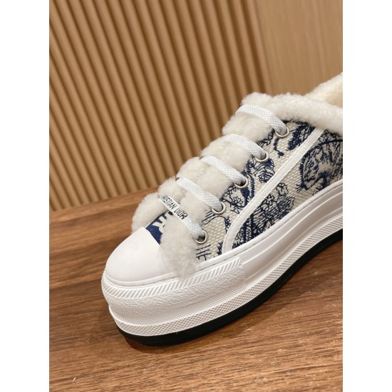 Dior Sneakers