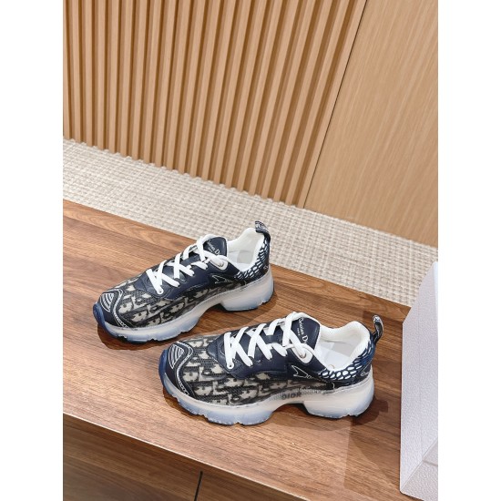 Dior Sneakers