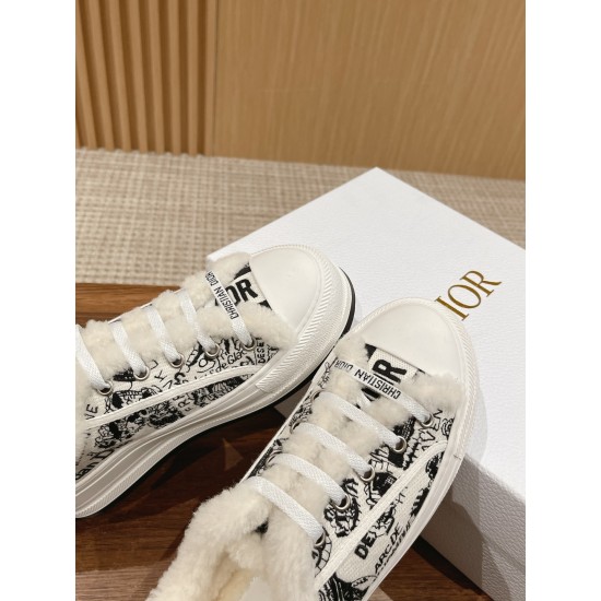 Dior Sneakers