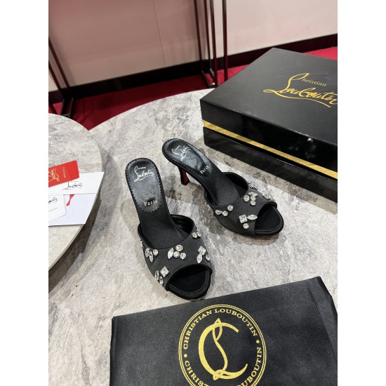 CL Slippers