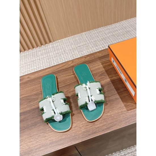 Hermes Slippers