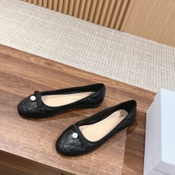 Dior Flat Shoes