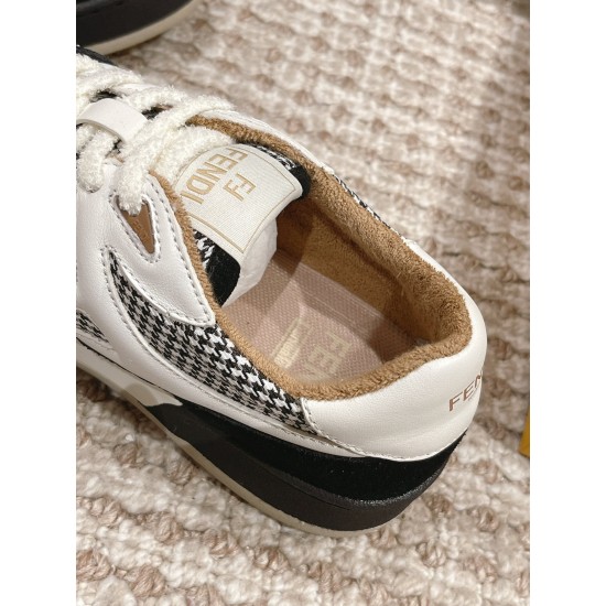 Fendi Sneakers