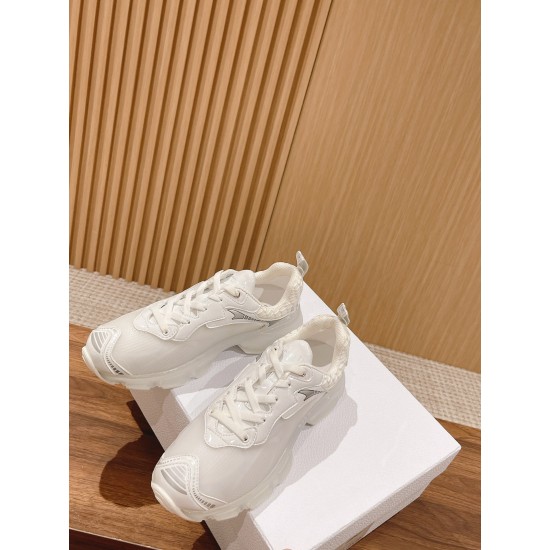 Dior Sneakers