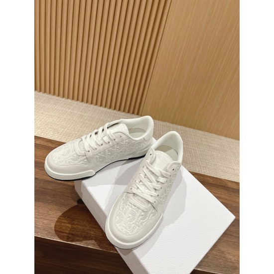 Dior Sneakers