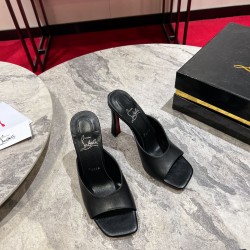 CL  Sandals