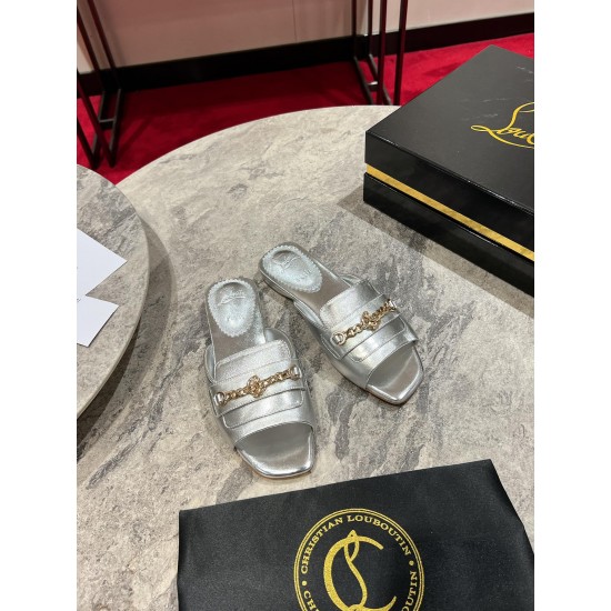 CL  Sandals