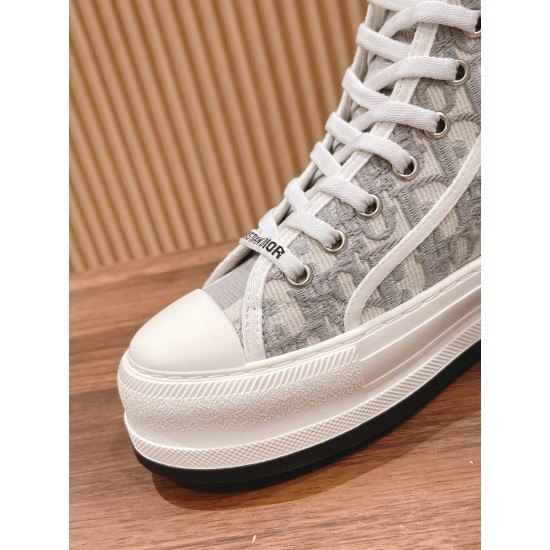 Dior Sneakers