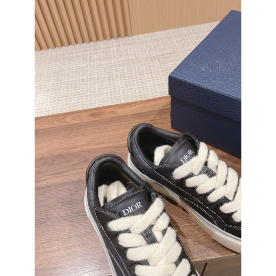 Dior Sneakers