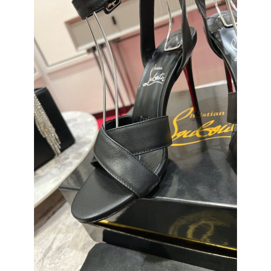 CL  Sandals