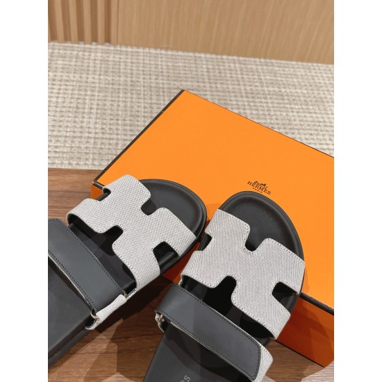 Hermes Slippers