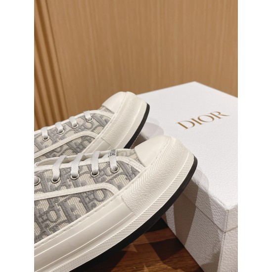 Dior Sneakers