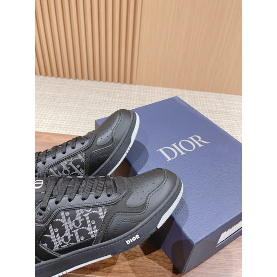 Dior Sneakers