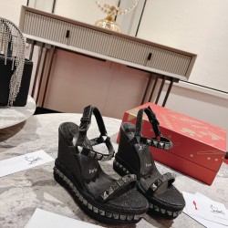 CL  Sandals