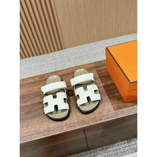 Hermes Slippers