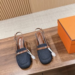 Hermes Iota mule