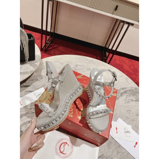 CL  Sandals