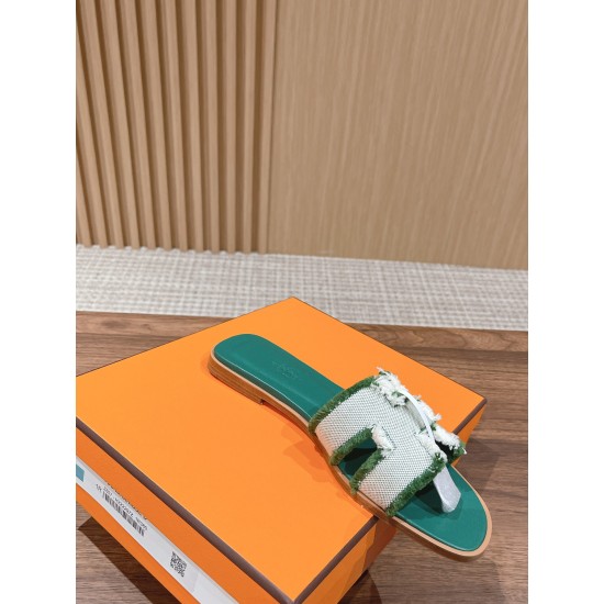 Hermes Slippers