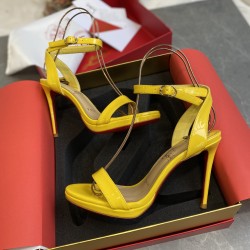 CL  Sandals